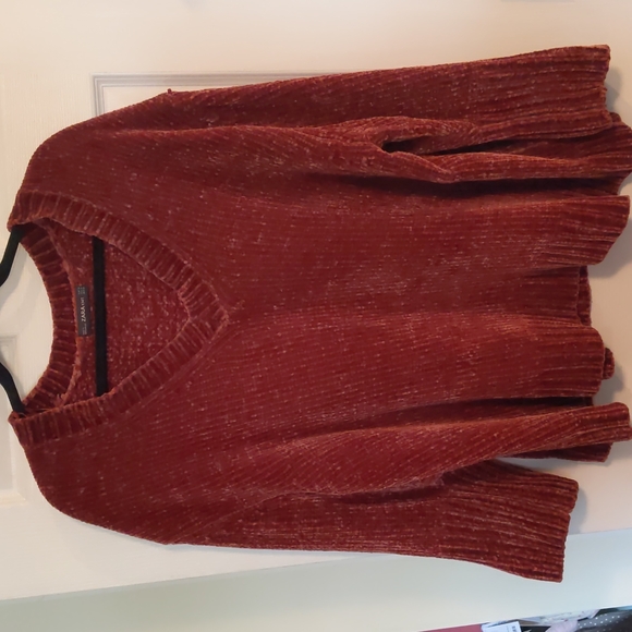 Zara Oversized Knit Sweater - Picture 1 of 5